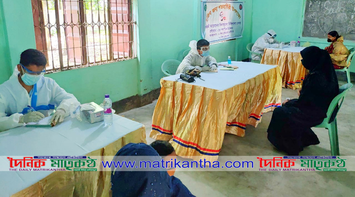 ​মুজিব জন্মশতবার্ষিকী উপলক্ষে স্বাস্থ্য সেবা নিয়ে গর্ভবতী মায়েদের পাশে সেনাবাহিনী